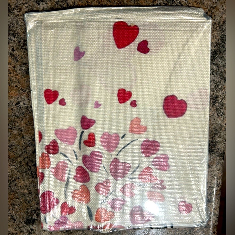 Happy Valentines table runner